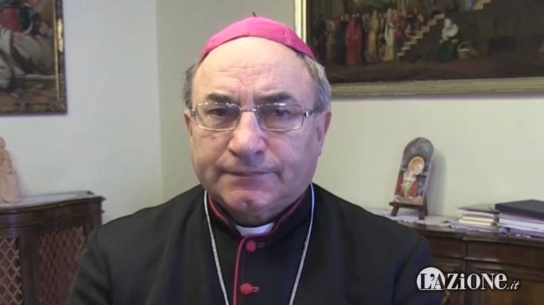 Gli auguri del vescovo Corrado Pizziolo - Video