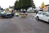 MANSUE': incidente tra due auto, in via Oderzo