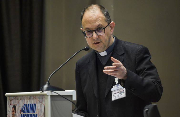 CEI: don Maffeis, su Fase 2 “la Chiesa vuole il dialogo con il Governo”