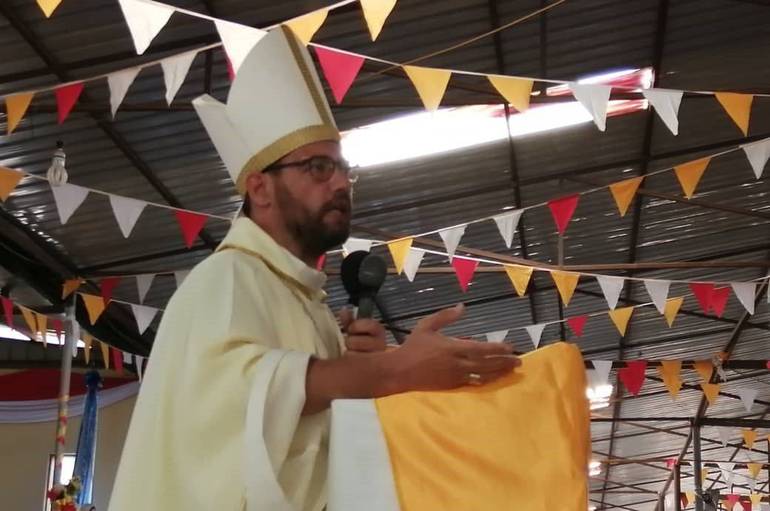CHIESA: Christian Carlassare è vescovo