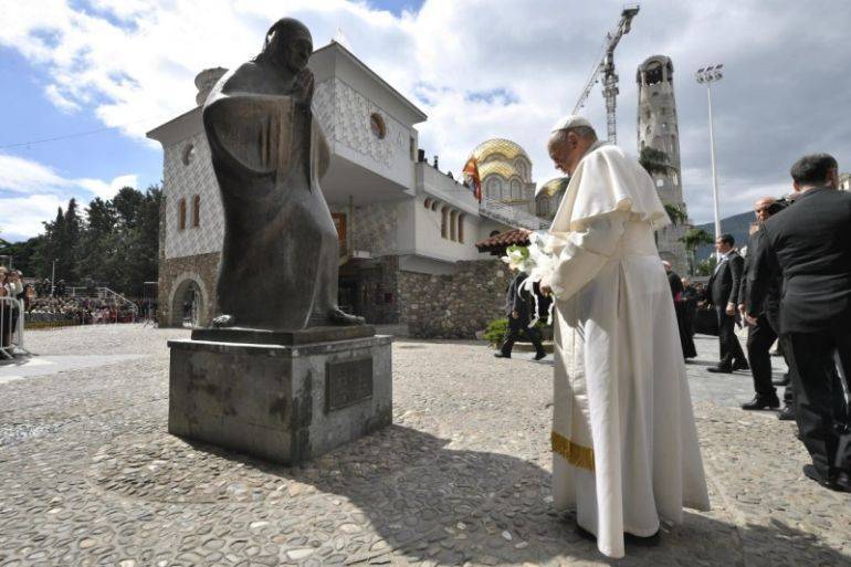 CHIESA: papa Francesco ricorda madre Teresa