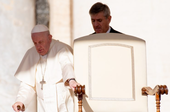 CHIESA: papa Francesco ricoverato in ospedale