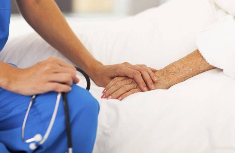 Gambino (Scienza e Vita): “Accesso alle cure palliative da oggi inderogabile diritto costituzionale”