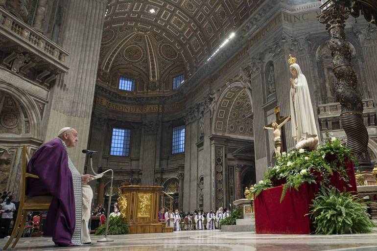 GUERRA IN UCRAINA: per papa Francesco è una mostruosità