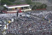 Il Papa a Cuba: “Chi vuol essere grande serva gli altri e non si serva degli altri!”