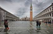 Maltempo: Venezia, notte con acqua alta da record
