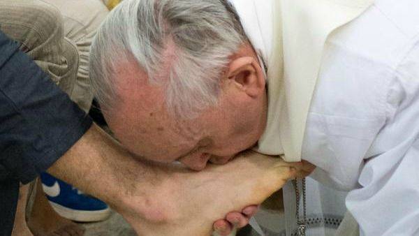 Messa del crisma e triduo: le celebrazioni con papa Francesco