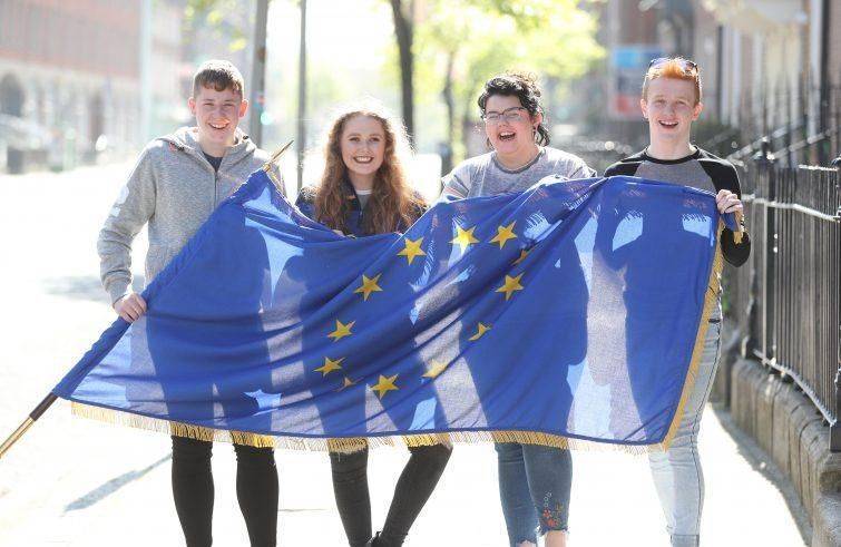 Oggi è la Festa dell’Europa. I giovani: “Vogliamo essere insieme e uniti”