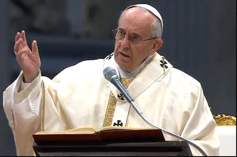Papa Francesco: “La fede va manifestata con coraggio, senza compromessi”