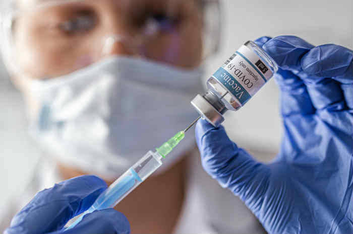 REGIONE: nuovi vaccini bivalenti, a chi è raccomandato il richiamo