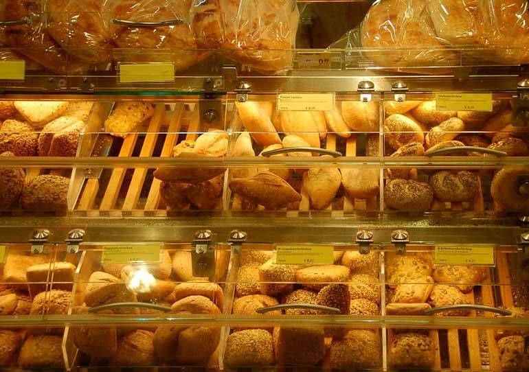 SENTENZA: il pane precotto non è pane fresco
