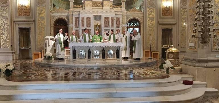 Sotto la protezione di Gesù Bambino di Praga il pellegrinaggio diocesano a Lourdes