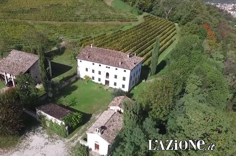 Villa Bellati, porta di uscita degli emigranti - Video