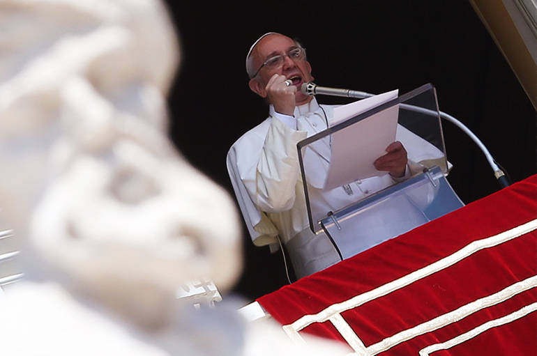 Il Papa: "Andate e fate discepoli tutti i popoli": un mandato che non è facoltativo