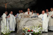 Malati in pullman a Lourdes con l'Unitalsi