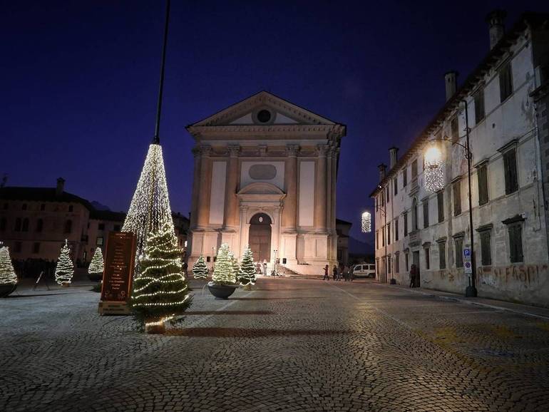 MEL: luci di Natale nel centro storico
