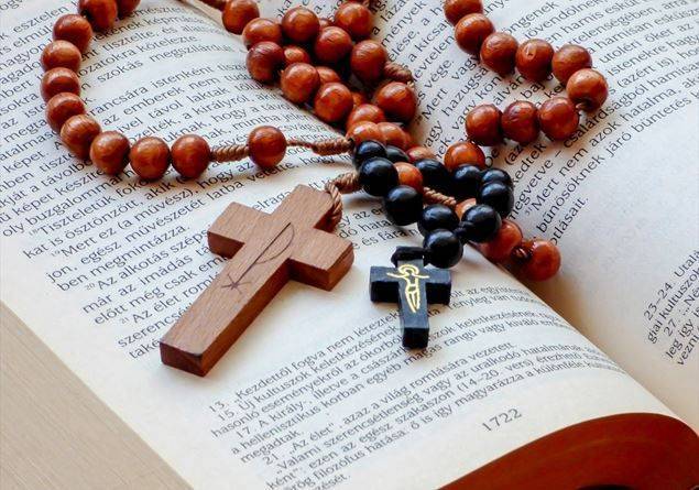 S. ANTONIO TORTAL: giovedì  e domenica rosario in fb